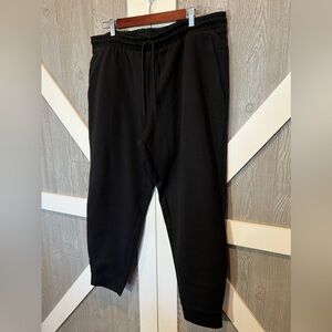 BAG361. NEW Members Mark Black Zipper Joggers XXL